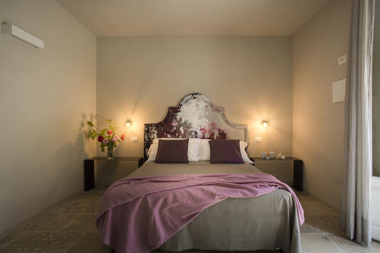 Agriturismo Tra Gli Ulivi, Chiappini Winery Болгери Экстерьер фото